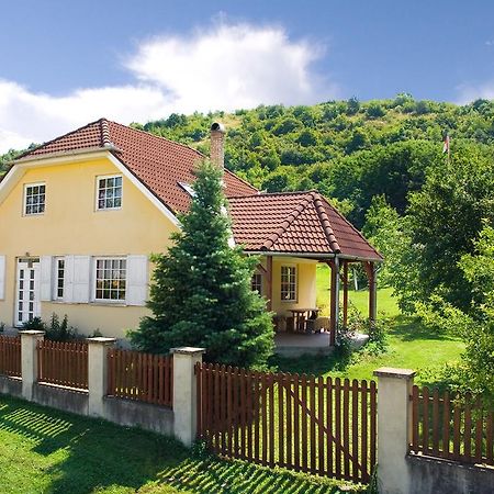 Babakalacs Villa Fony Exteriör bild